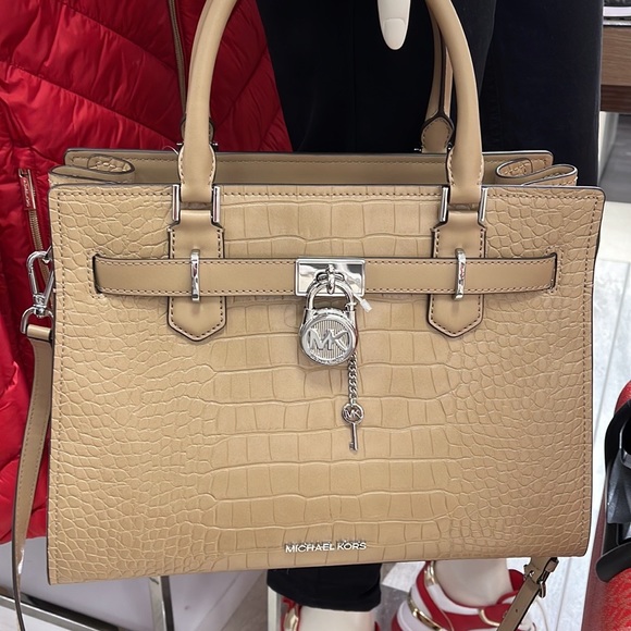 MICHAEL KORS HAMILTON MEDIUM SATCHEL 
 COLOR: Camel
NWT - Picture 15 of 16